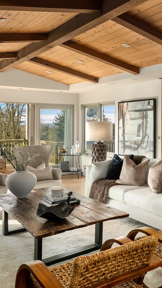 clyde hill pacific northwest home staging living room