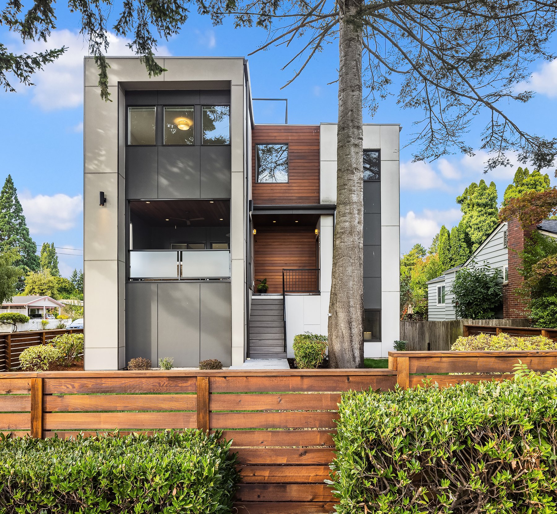 modern home staging - seattle - ravenna - outdoor day