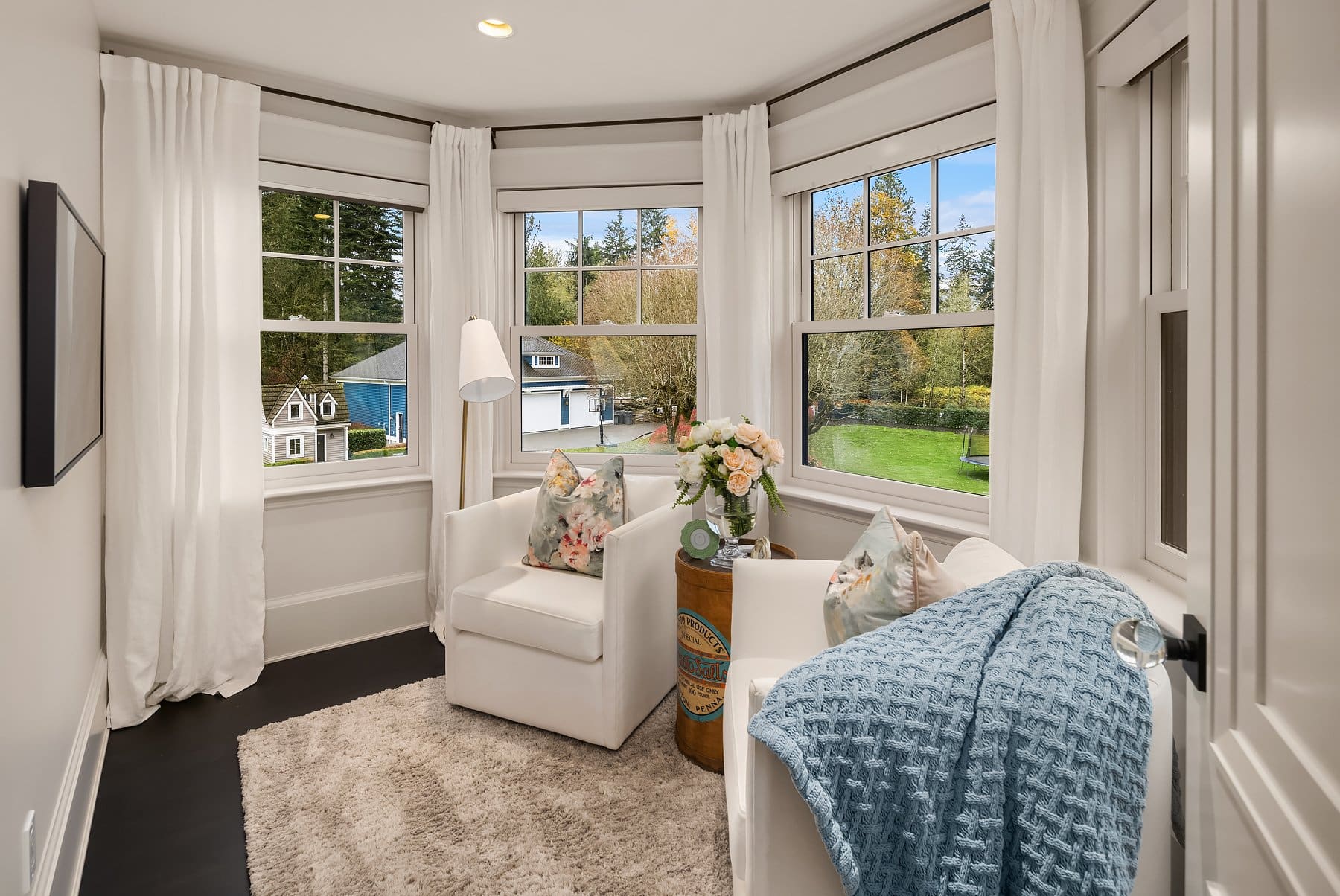 luxury snohomish home staging - primary suite sitting room